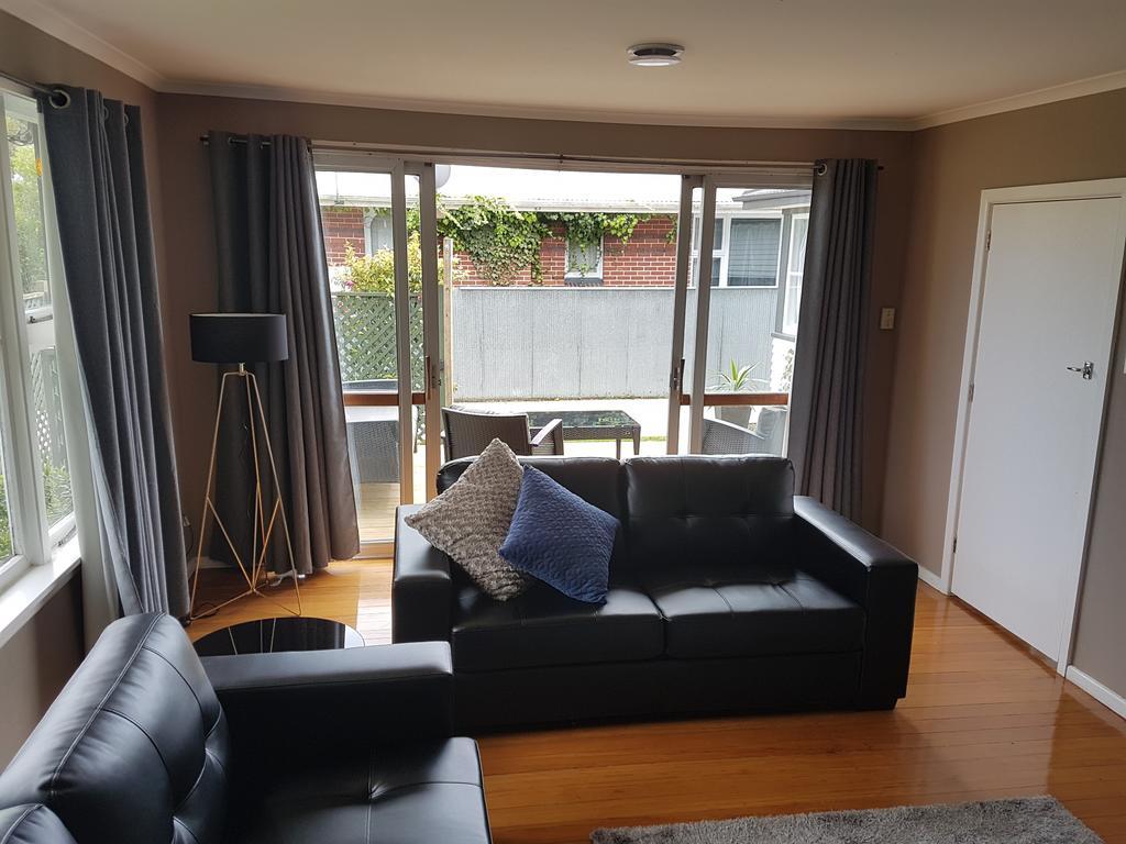 Outdoor Living In Christchurch Exterior photo