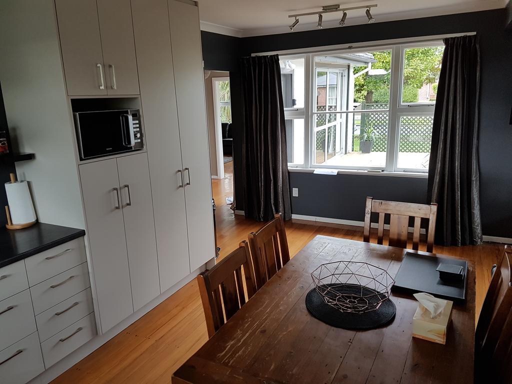Outdoor Living In Christchurch Exterior photo